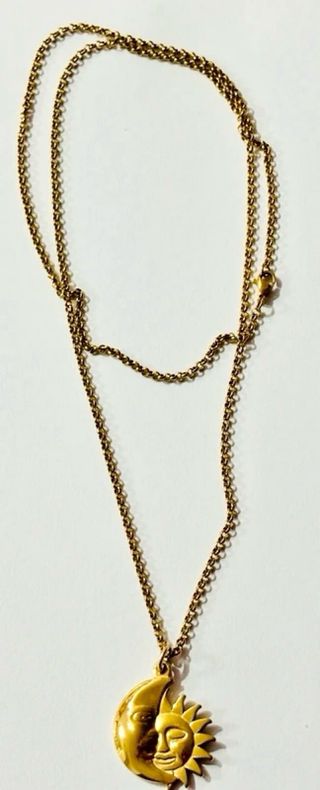 Colgante sol y luna + cadena en oro laminado 18 KT