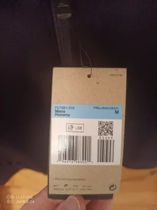 Chaqueta deportiva Nike negra