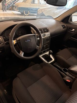 Ford Mondeo 2005 Etiqueta B y Garantía