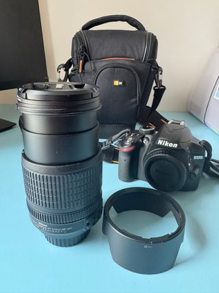 Cámara Nikon D3200 Objetivo 18-105 VR caja funda