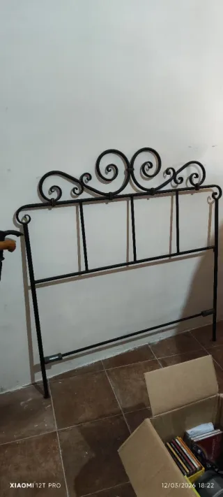 Cabecero de forja negro