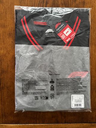 Polo Formula 1 Negro y Rojo Talla L