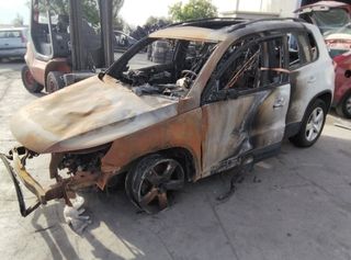 1809108 volkswagen piloto trasero izquierdo tiguan