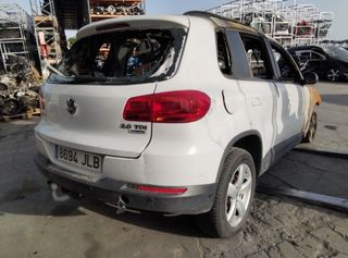 1809108 volkswagen piloto trasero izquierdo tiguan