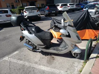 Kymco Grand Dink 125 Plata