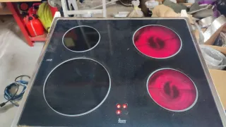 Vitrocerámica TEKA  y Horno