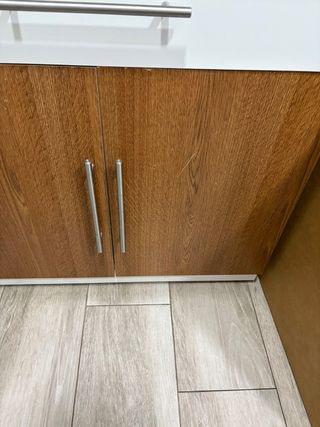 Aparador moderno blanco y madera