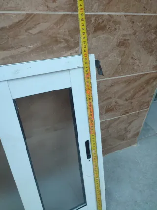 Ventana corredera aluminio blanca