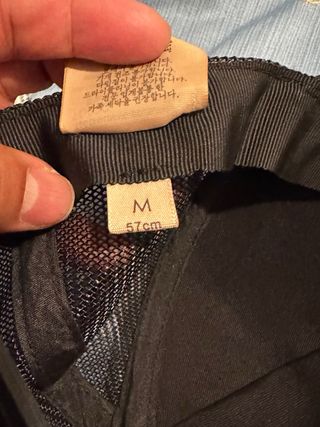 Gorra Gucci Negra GG Monogram