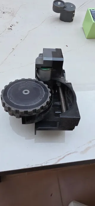 Piezas de  Roomba e6