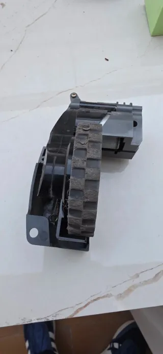 Piezas de  Roomba e6