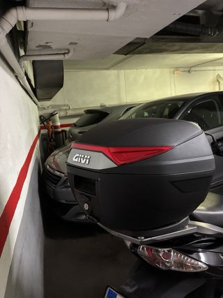 Aprilia Sportcity Cube 125cc Negra