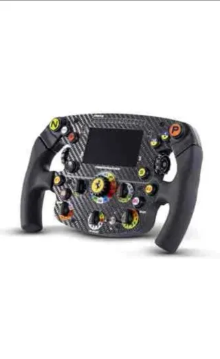 Thrustmaster pedales y servo con volantes varios