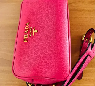 Borsa Prada vera pelle fucsia