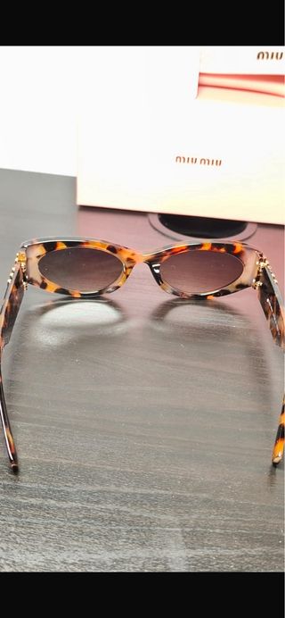 Gafas de sol Miu Miu Tortoise