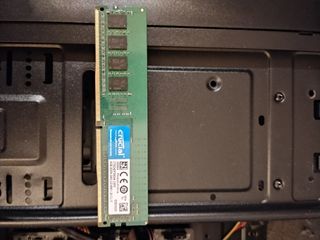 Torre PC Gaming Negra y Azul