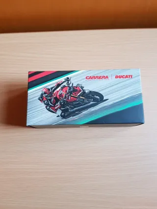 Gafas de sol Carrera Ducati a Estrenar.