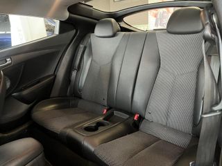 Hyundai Veloster 2012