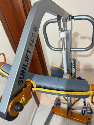 GRÚA PARA MAYORES EDADES