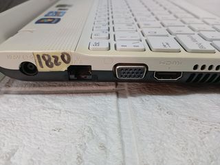 Portátil Sony Vaio VPCEH Blanco (1820)