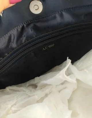 Borsa Armani Jeans blu vernice