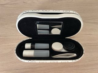 Estuche doble para gafas y lentillas
