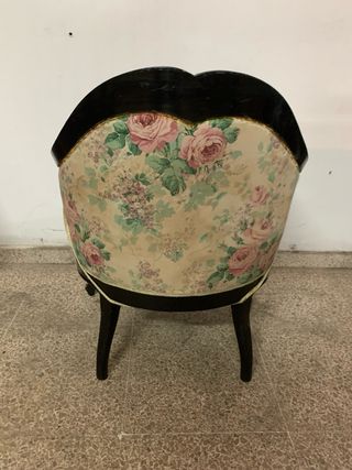 Sillón antiguo caoba floral