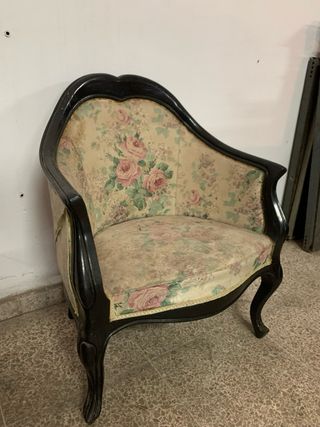 Sillón antiguo caoba floral