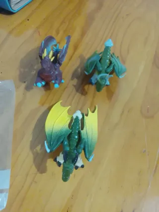 Lote 7 miini Dragones Juguete