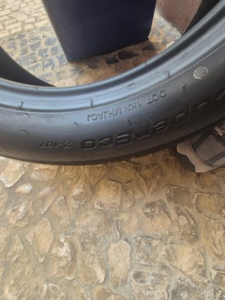 Neumáticos Westlake 235/50 R19 99W. 4 neumaticos,