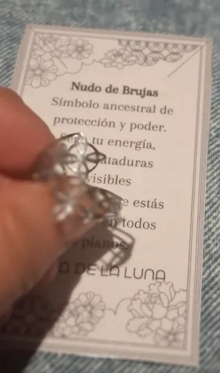 Anillo Nudo de Brujas