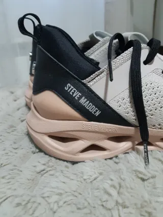 Zapatillas Steve Madden Beige/Rosa Talla 38