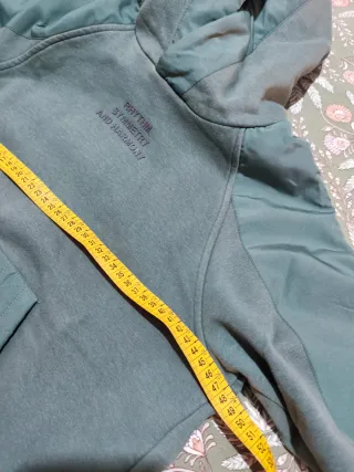Sudadera Zara niño verde
