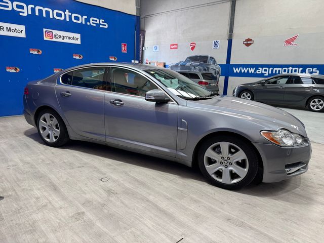 Jaguar XF 3.0 V6