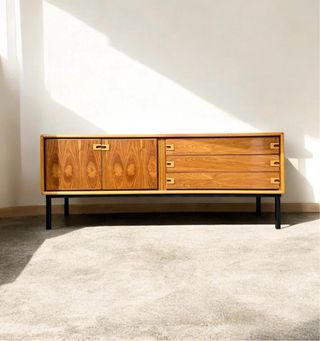 Aparador vintage estilo moderno 70s