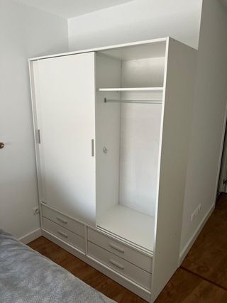 Armario blanco puertas correderas