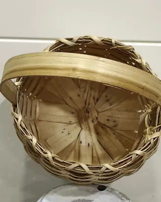 Cestas de castaño artesanales