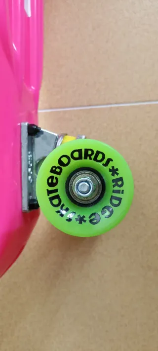 Monopatín marca Penny