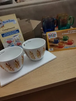 Tazze Mulino Bianco e Tazzine Nutella nuove.