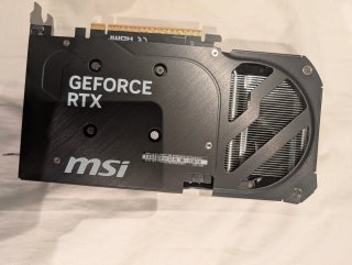 NUEVO 5060 ti 16gb 32GB RAM 5800x PC gaming