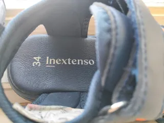 Sandalias niño azul y naranja