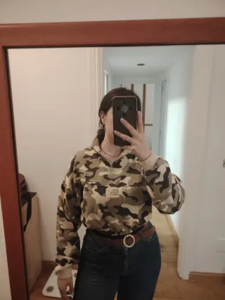 Sudadera Camuflaje Cropped (Leer Descripción)