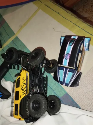 Axial SCX24 Jeep Amarillo