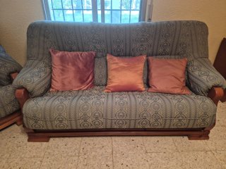 Mesa pino macizo y 8 sillas