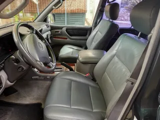 Toyota Land Cruiser 100 1999