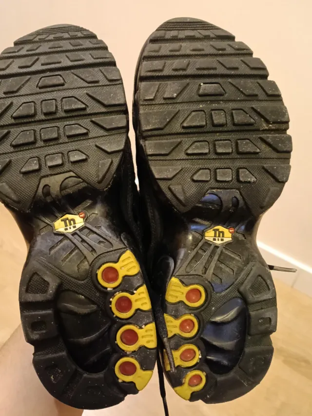 Zapatillas Nike TN Negras Talla 39