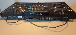 Controladora Pioneer DJ XDJ-XZ + Maletín