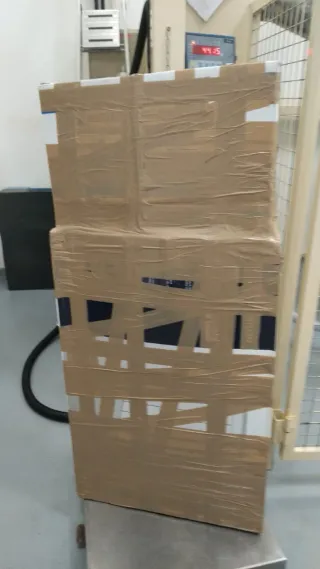 Banco musculación con pesas