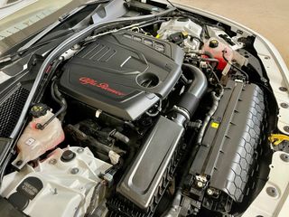 Alfa Romeo Giulia Veloce Q4