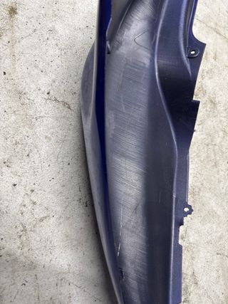 Tapa lateral derecha Yamaha Aerox 49cc